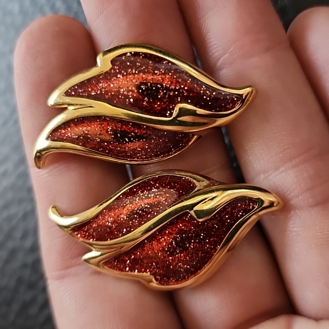 Vtg Earrings
